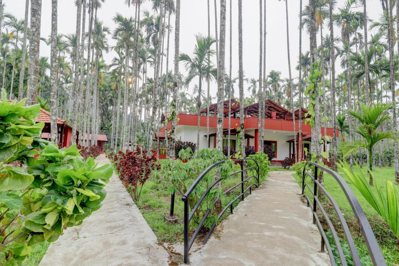 Ezzenza Areca Resort Madikeri Ngoại thất bức ảnh