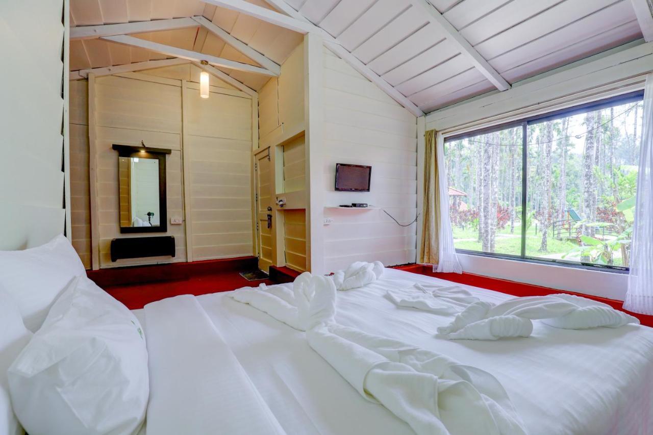 Ezzenza Areca Resort Madikeri Ngoại thất bức ảnh