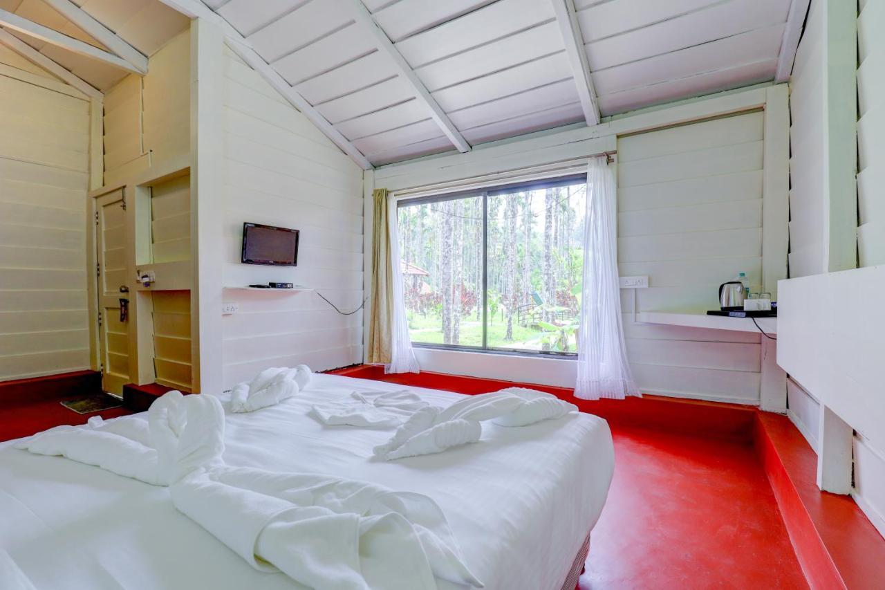 Ezzenza Areca Resort Madikeri Ngoại thất bức ảnh
