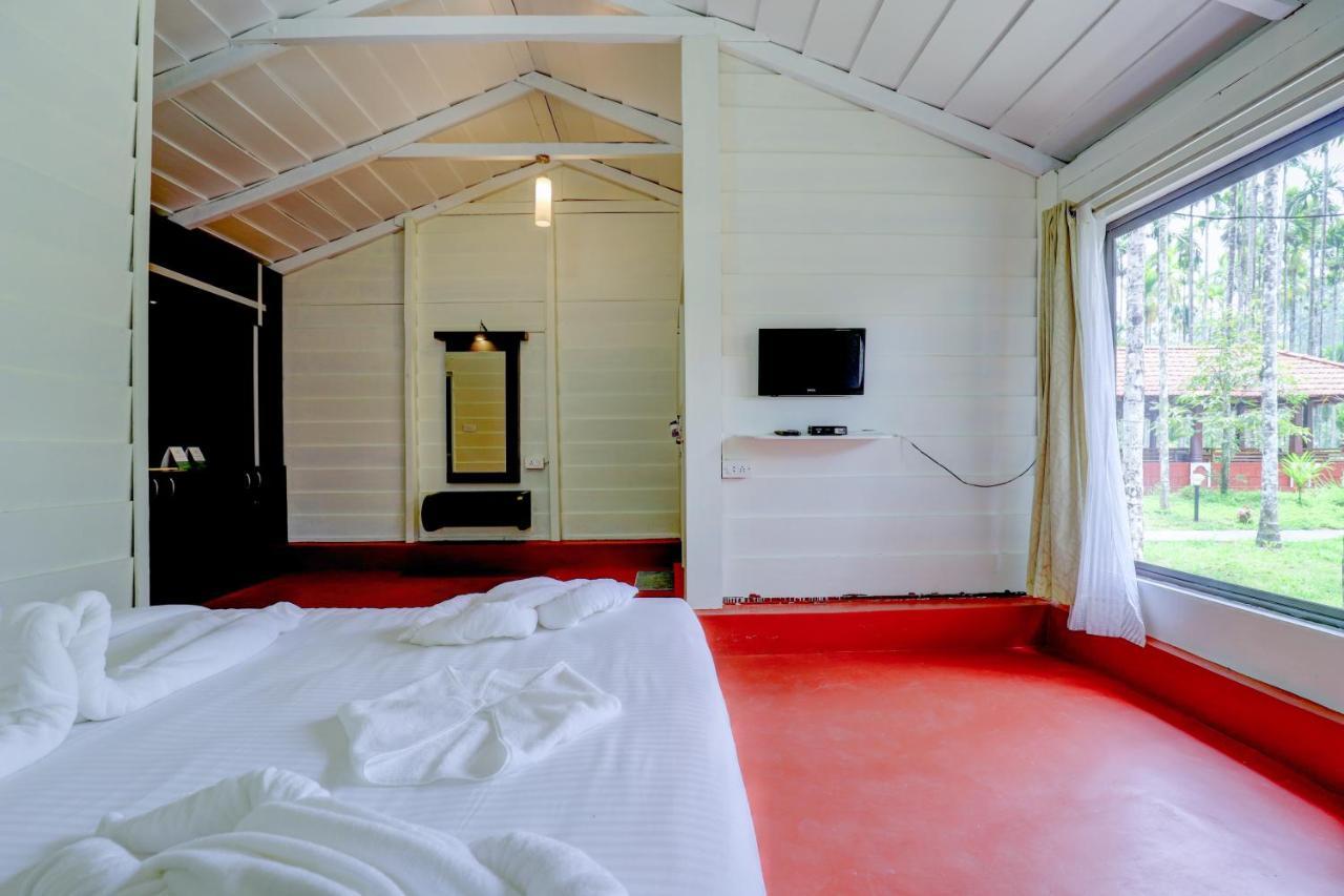 Ezzenza Areca Resort Madikeri Ngoại thất bức ảnh